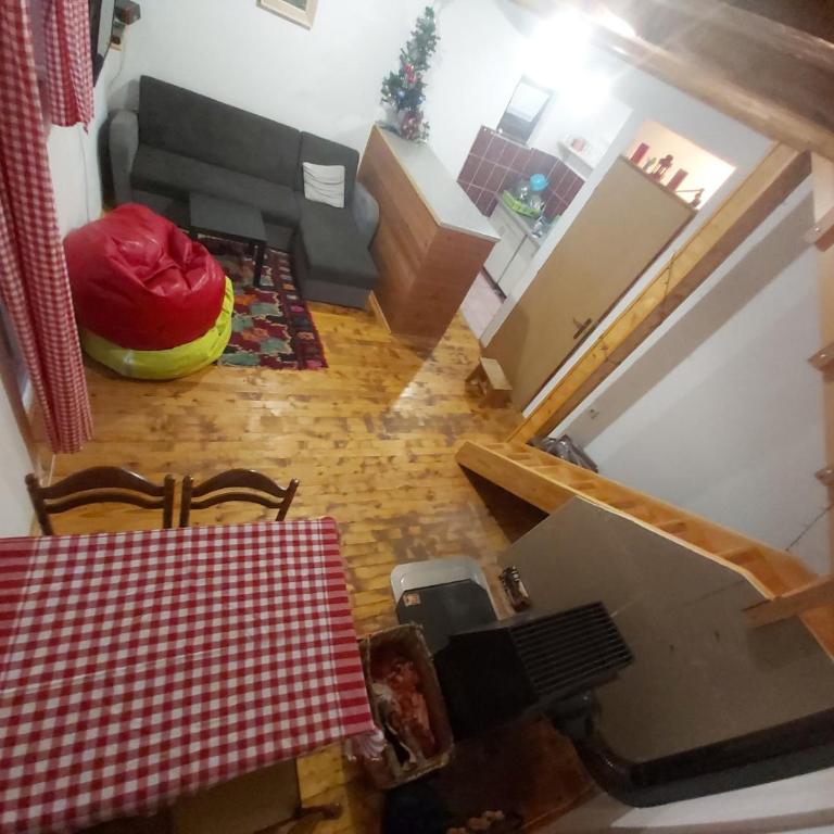 Markov konak - Three-Bedroom House - 10