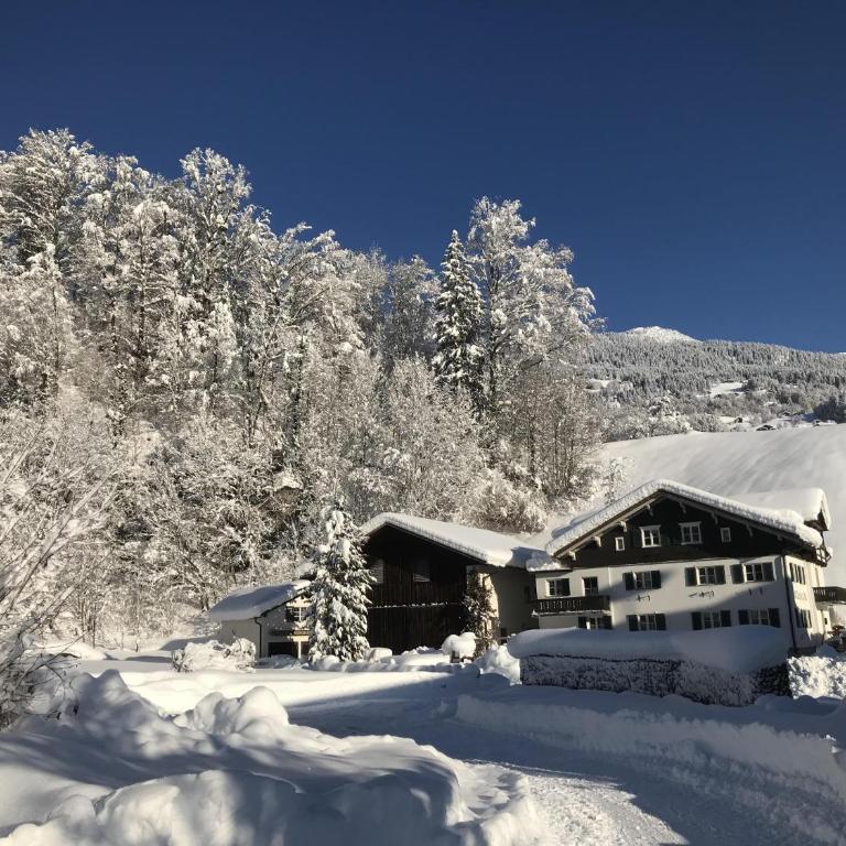 Gästehaus Ilishof - Haus mit 7 Schlafzimmern - 4