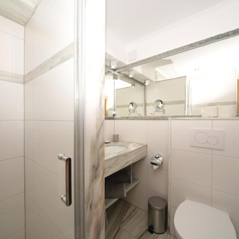 Hotel-Café Perner - Doppelzimmer - 6