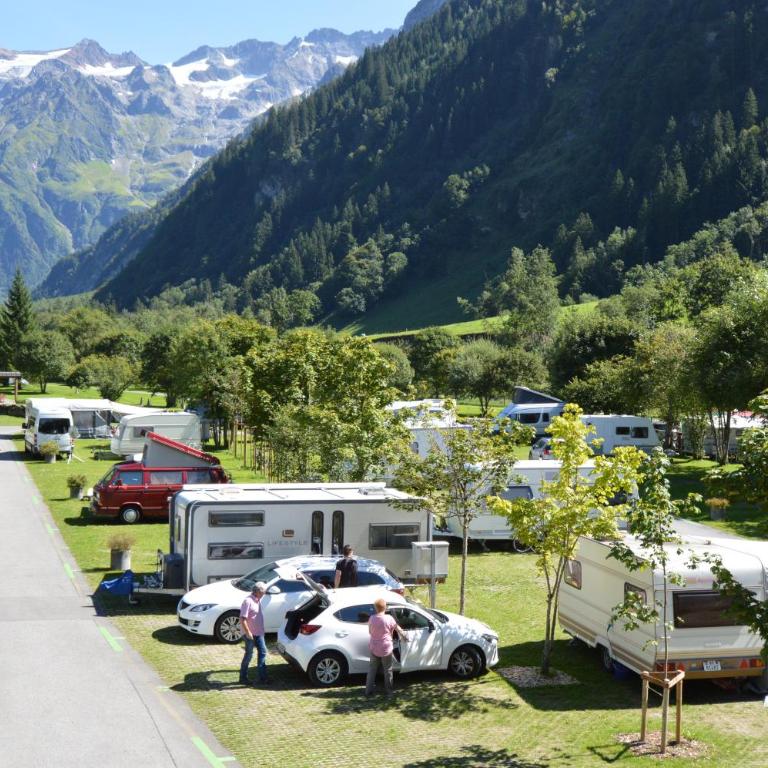 Alpenresort Eienwäldli Camping - Stellplatz für Wohnmobile bis 8,5 m - 1