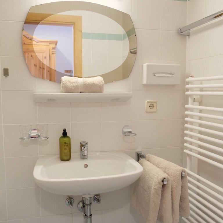 Hotel Garni Hubertushof - Chambre Double avec Terrasse - 8