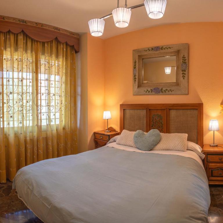 Apartamento Campus de la Salud - Two-Bedroom Apartment - 8