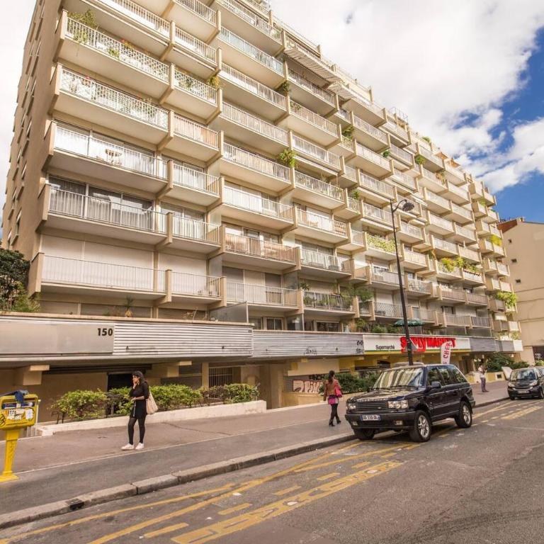 Rue Saint-Maur 1-Bed Studio Balcony and View - Appartement - 28