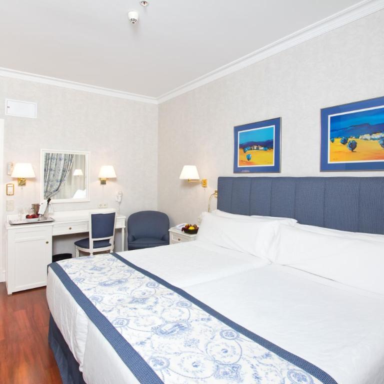 Hotel Atlántico - Double or Twin Room - 11
