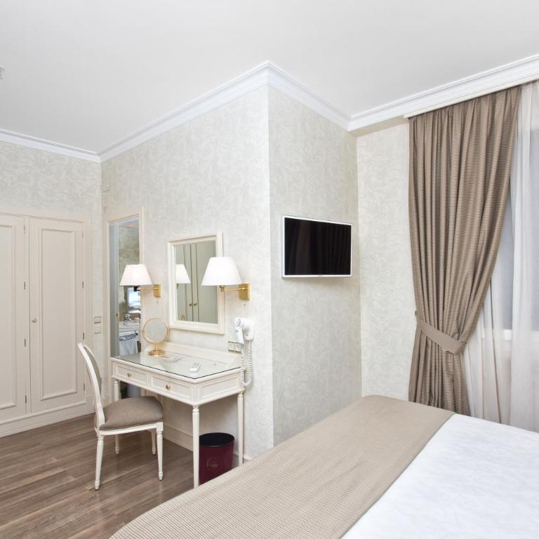 Hotel Atlántico - Superior Double or Twin Room - 2