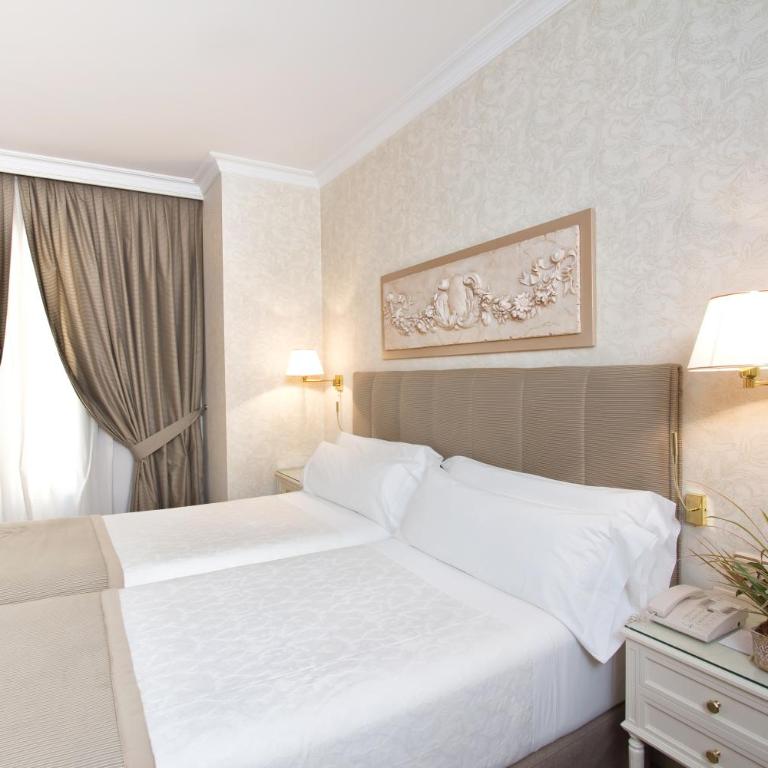 Hotel Atlántico - Deluxe Double or Twin Room - 14