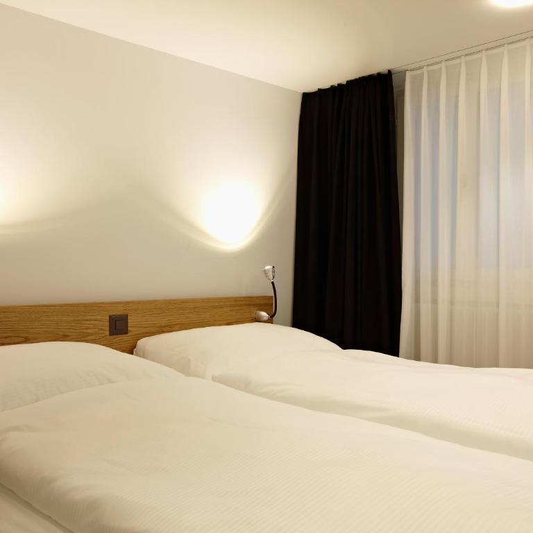 Hotel Lestelle - self check-in - Superior Zimmer mit Kingsize-Bett - 1
