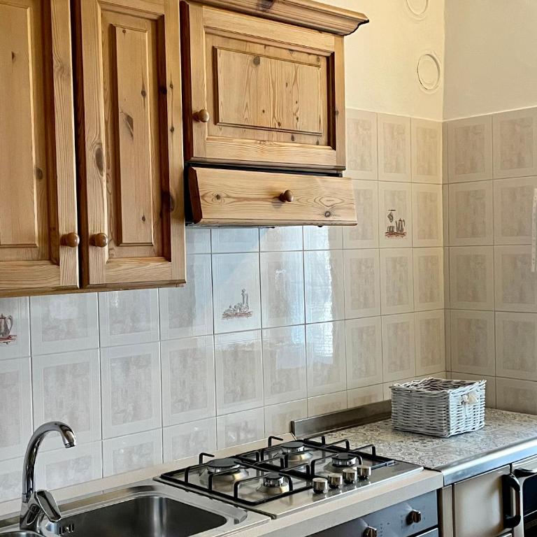 Casa Roberto - piano terra con giardino - Appartamento - Piano Terra - 7