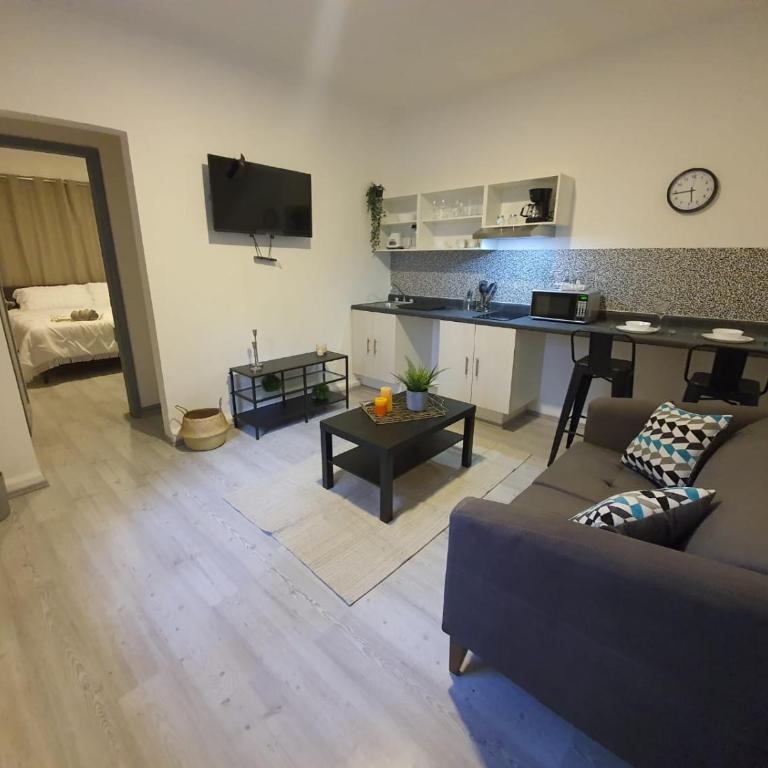 Singular Antara - Superior Apartment - 11