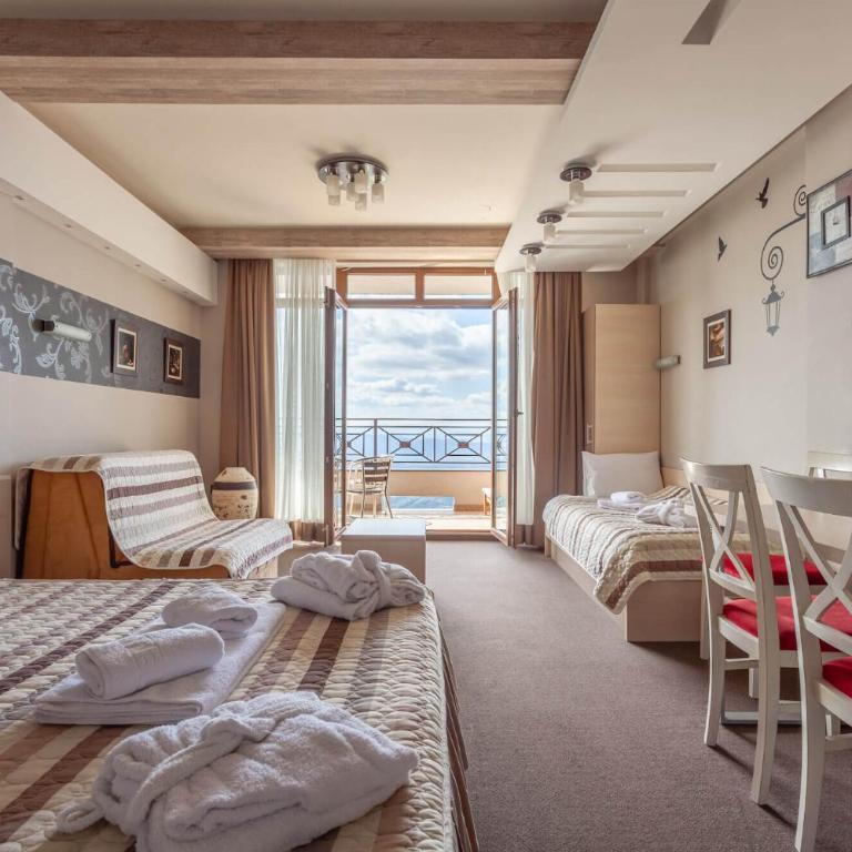 Milmari Resort & Spa Suites - Apartment with Mountain View - 12