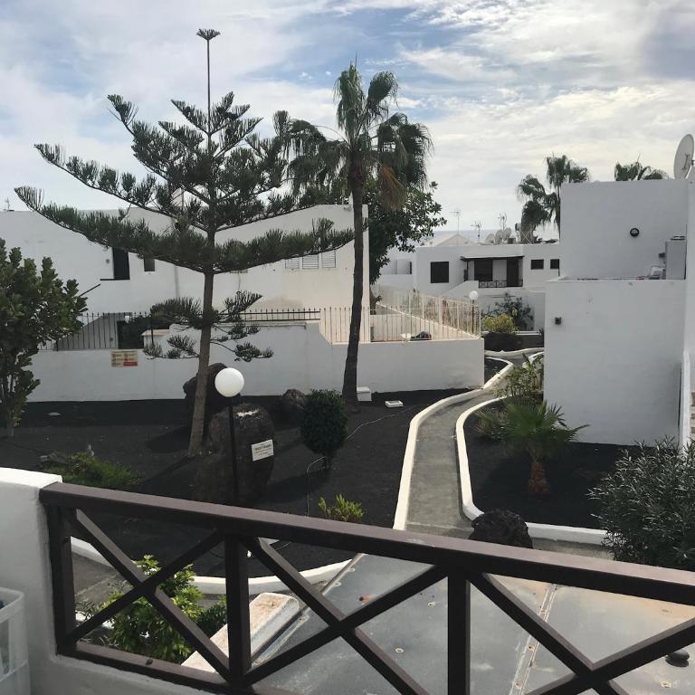 Casa Norah Pc - Three-Bedroom Apartment - 8