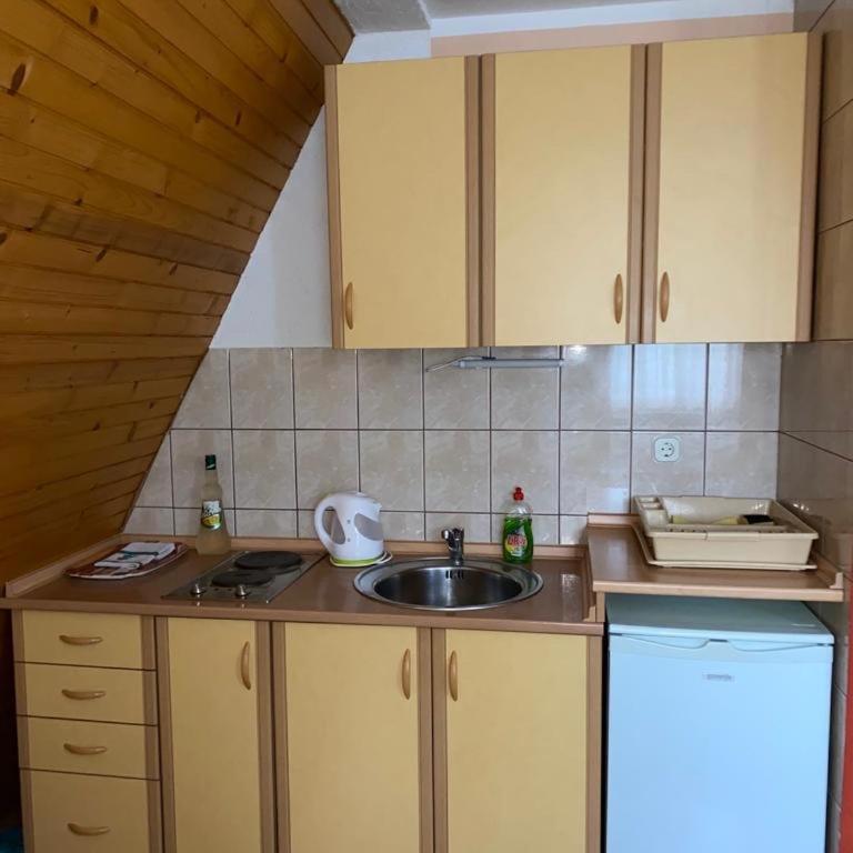 Apartmani Marija - Standard Apartment - 8