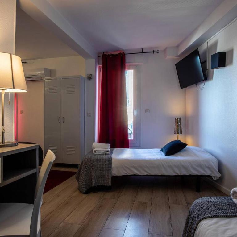 Hôtel Le Mistral - Chambre Quadruple - 10