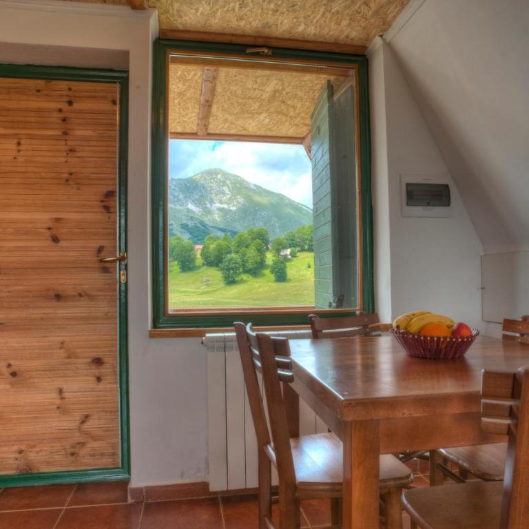 Apartmani i Restoran Sljeme - Bungalow (4 Adults) - 33