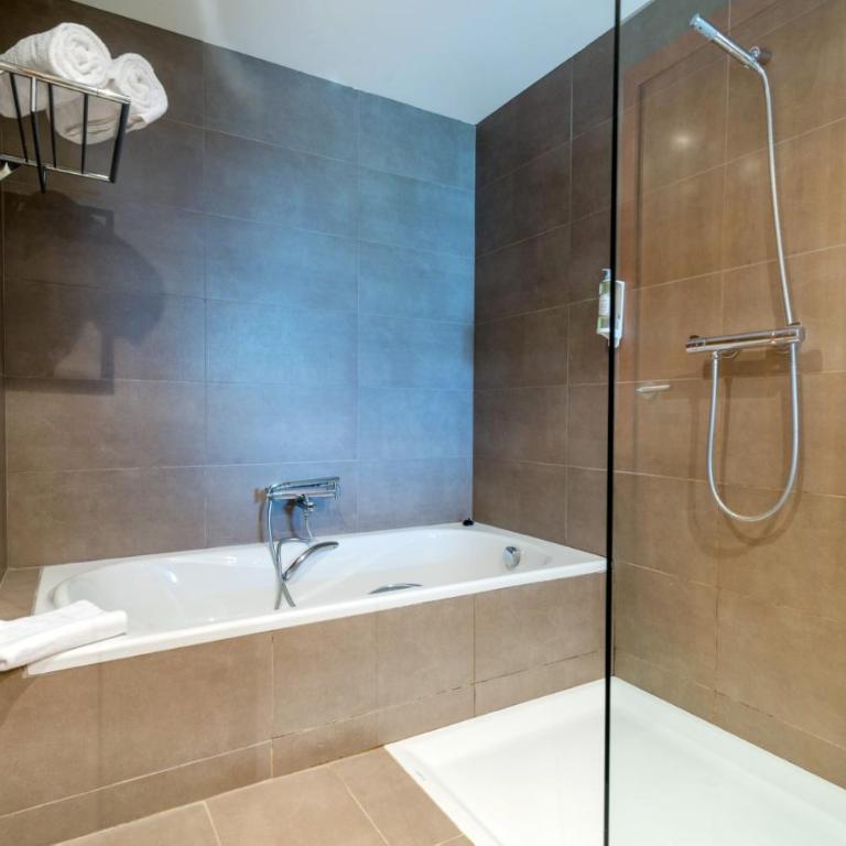 Mas Ses Vinyes - Adults Only - Habitación Doble con acceso al spa - 1 o 2 camas - 1