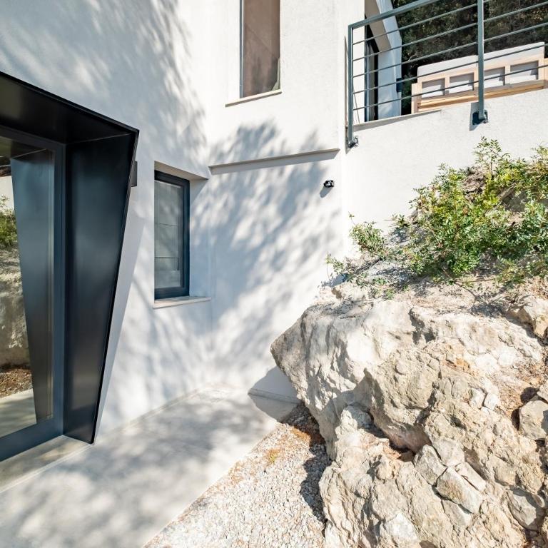 Villa Vista Mare by iVillamia com - Villa - 8