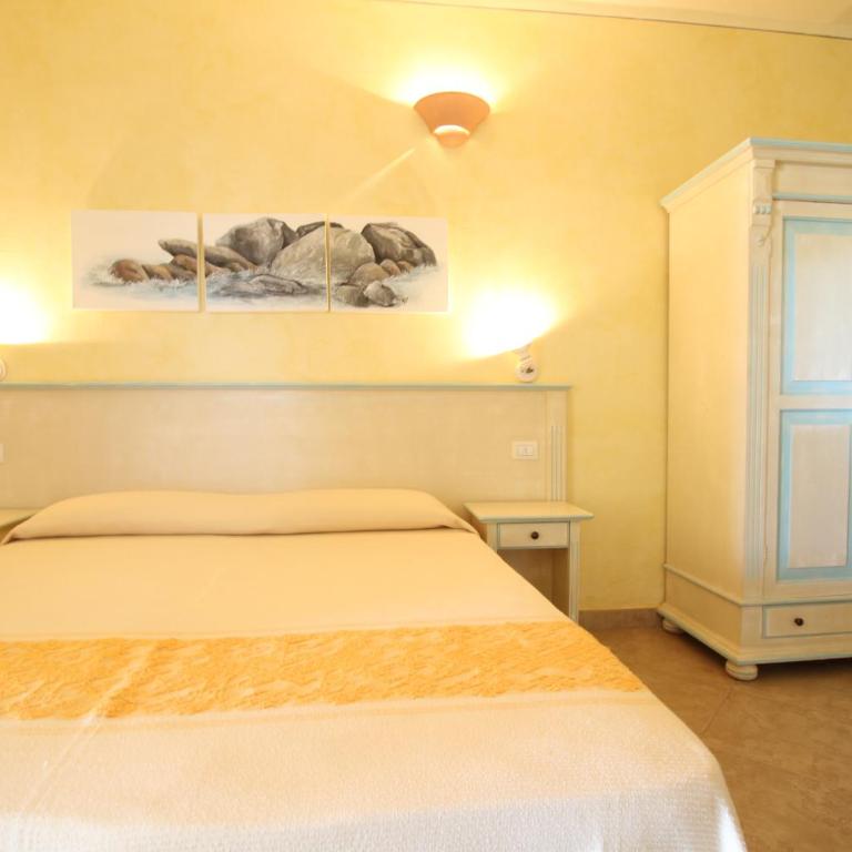 Hotel Lu Pitrali - Camera Standard Matrimoniale/Doppia con Letti Singoli - 2