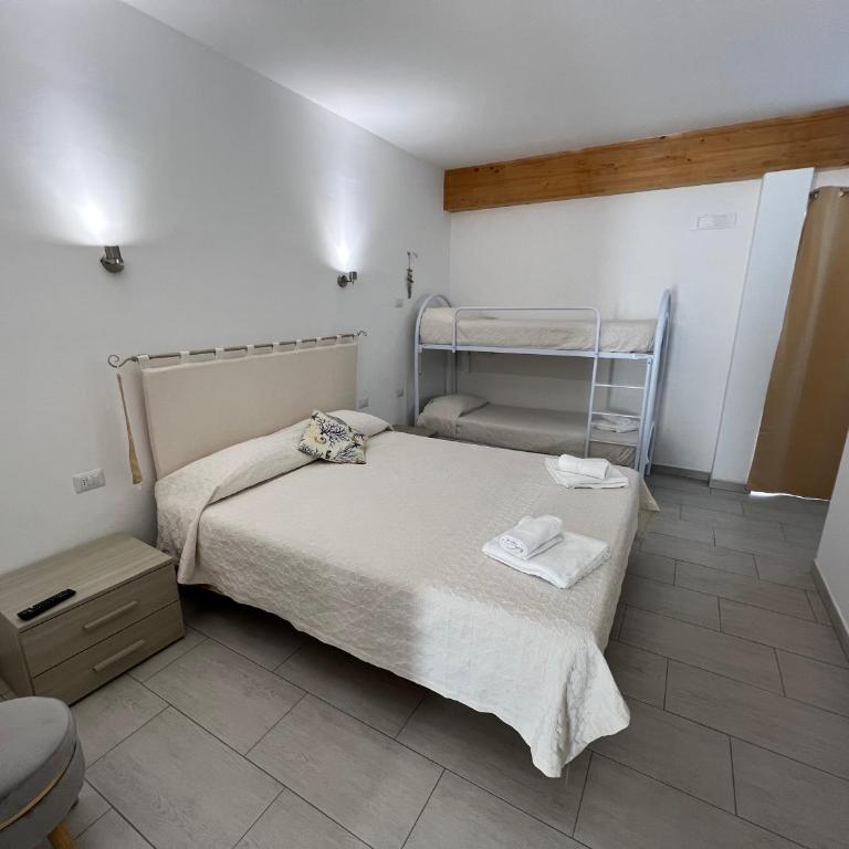 Al Mare da Francesca - Camera Quadrupla Comfort - 3