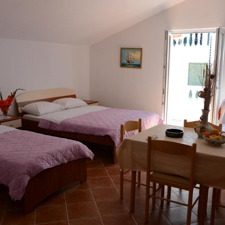 Apartments Vila Lazarevic - Studio sa Balkonom - 2