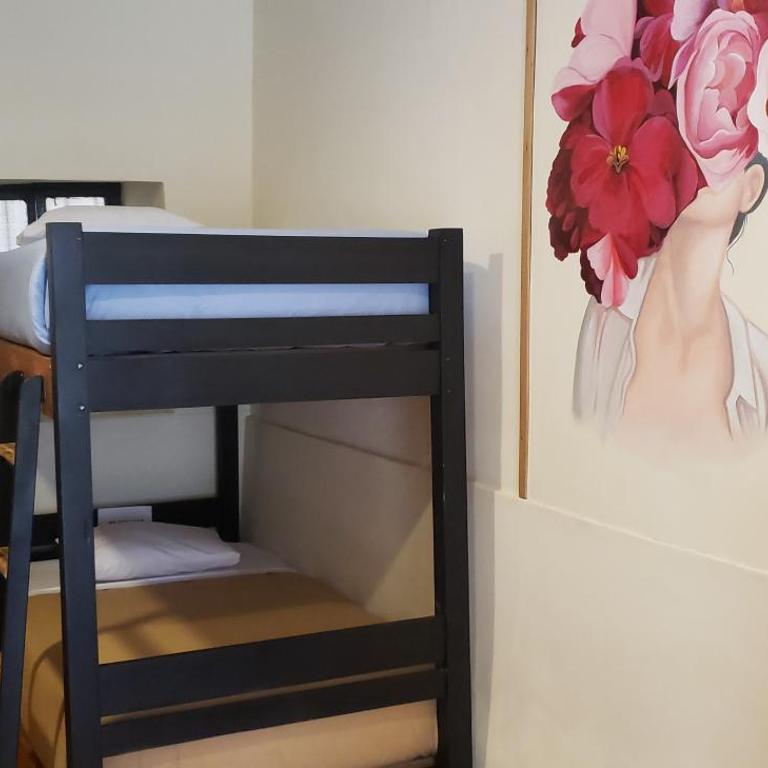 Hommam - Litera en una habitación compartida femenina de 6 camas - 4