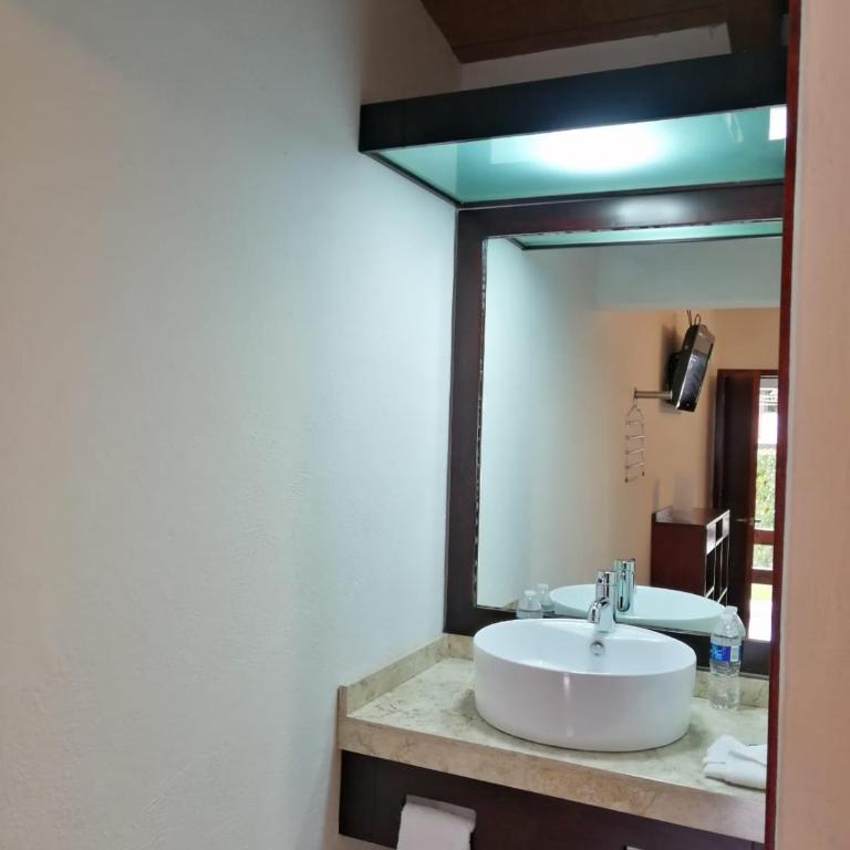 Casa Dalinda - Standard King Room - 4