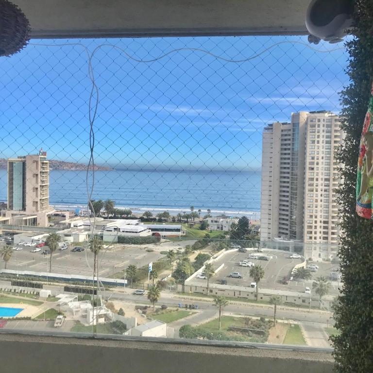 Hermoso Departamento en Playa Peñuelas Coquimbo - Three-Bedroom Apartment - 11