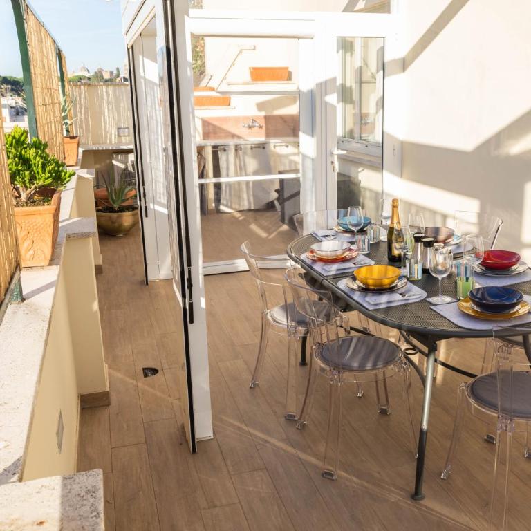 Colosseo brightful Apartment with rooftop - Two-Bedroom Apartment - 2