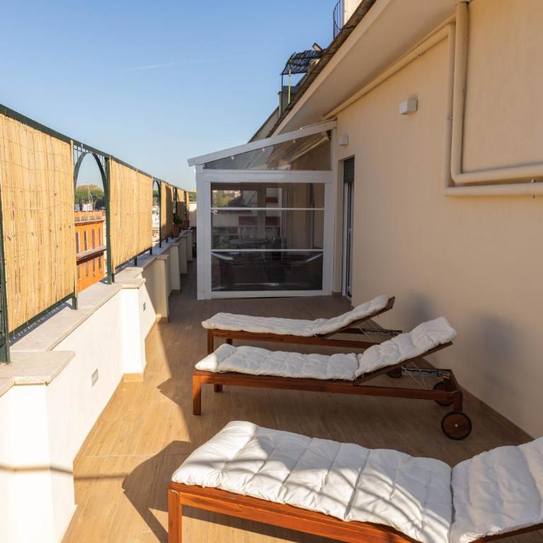 Colosseo brightful Apartment with rooftop - Two-Bedroom Apartment - 13