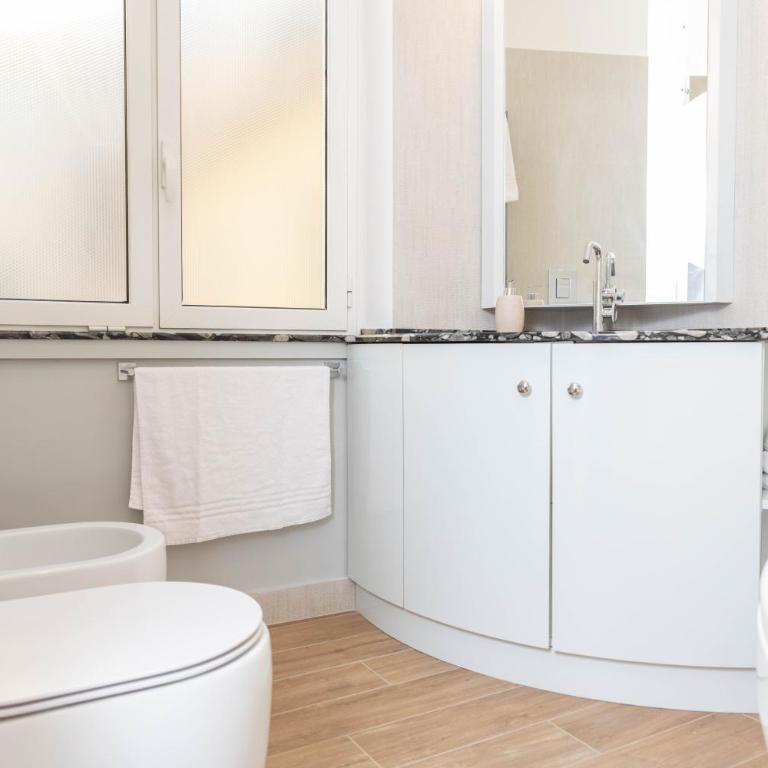 Colosseo brightful Apartment with rooftop - Two-Bedroom Apartment - 34