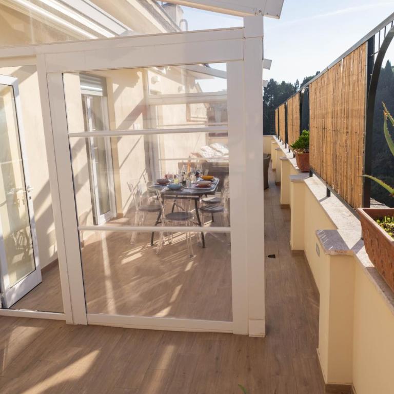Colosseo brightful Apartment with rooftop - Two-Bedroom Apartment - 41