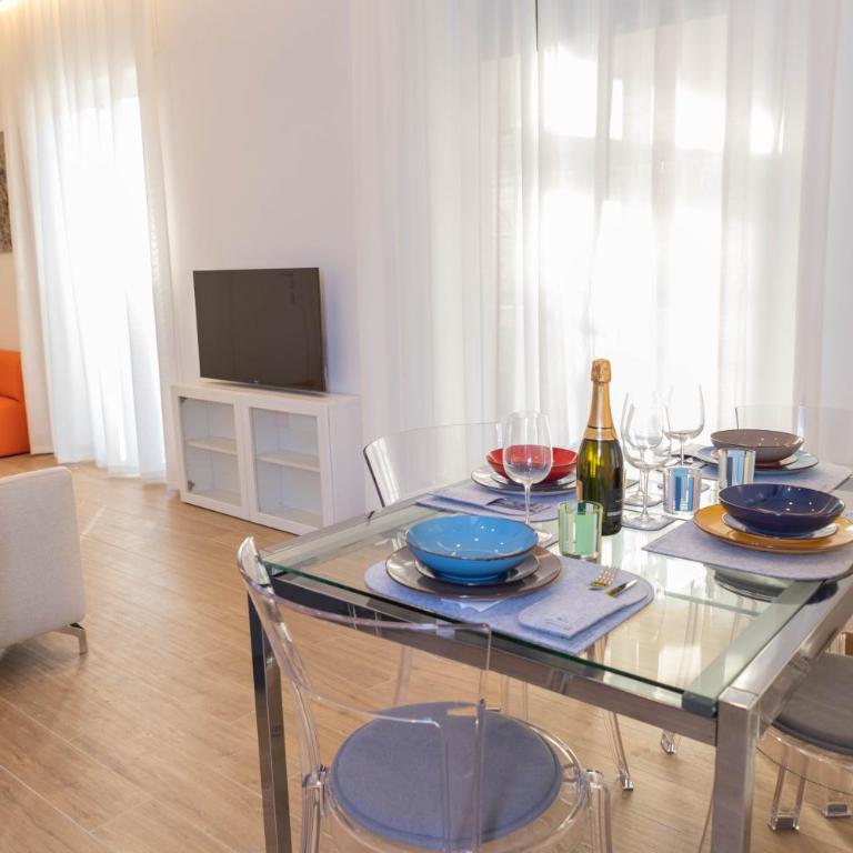 Colosseo brightful Apartment with rooftop - Two-Bedroom Apartment - 42