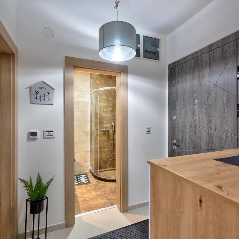 Apartments Mons in Vila Katalina - Apartment with Garden View - 3