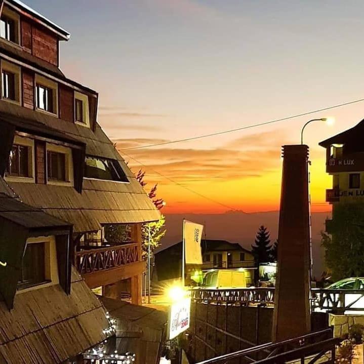 Mountain Lux Zoned - Studio - 18