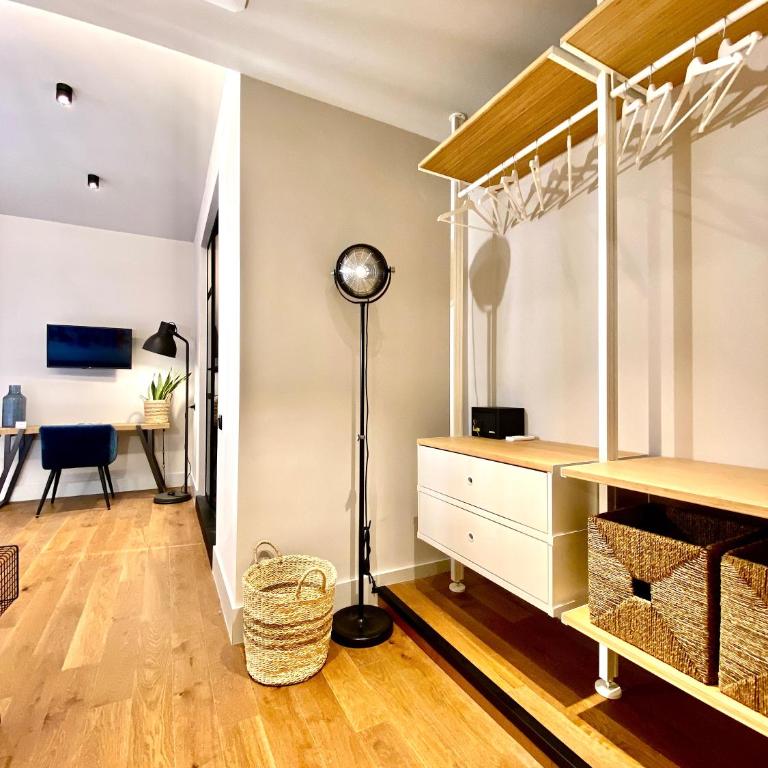 VicomilleSuites Cagliari Adults-Only - Suite Queen con Vista Mare - 6