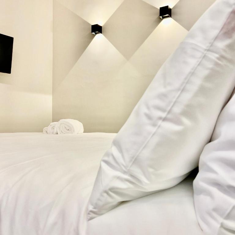 VicomilleSuites Cagliari Adults-Only - Suite Deluxe - 9
