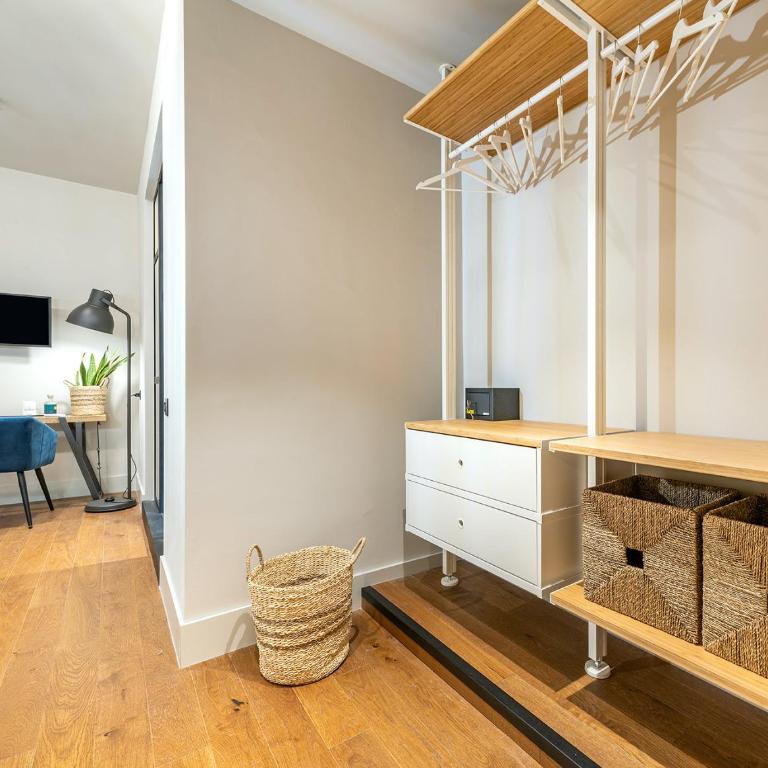 VicomilleSuites Cagliari Adults-Only - Suite Queen con Vista Mare - 17