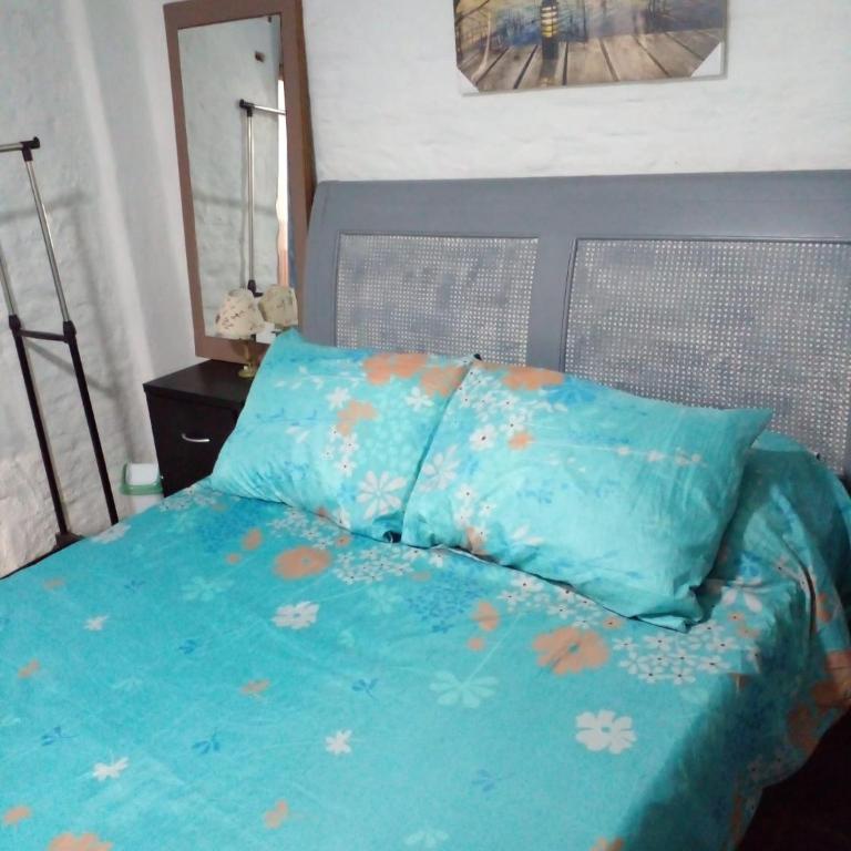Sarandí Lofts - Basic Triple Room with Shared Bathroom - 7