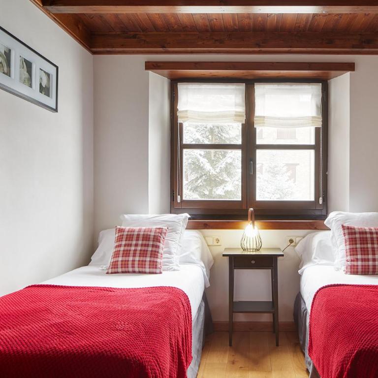 Val de Ruda Luxe 66 by FeelFree Rentals - Three-Bedroom Apartment - 13