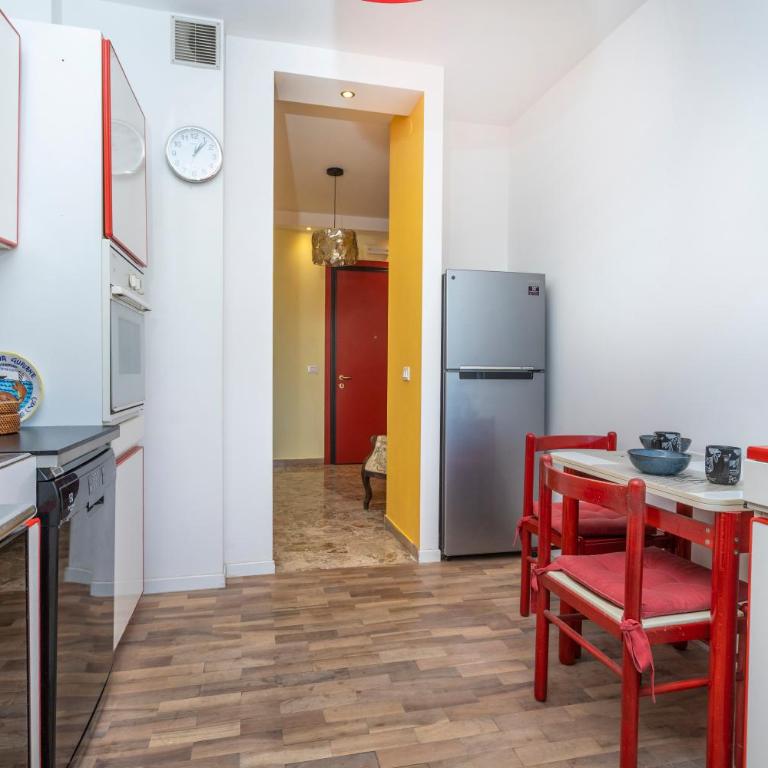 GuestHost - Lucilla Home - APT con WiFi nel cuore di Udine - Appartamento con 2 Camere da Letto - 15