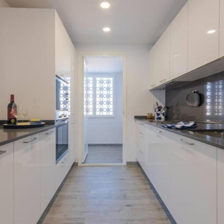 Modern Beach Side Duplex Penthouse - Casa de 3 dormitorios - 9