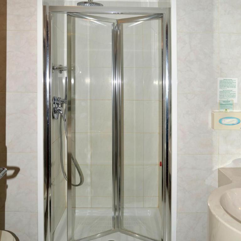 Sure Hotel by Best Western Turin City Centre - Camera Tripla con 1 Letto King-Size e 1 Letto Singolo Letto - Non Fumatori - 6