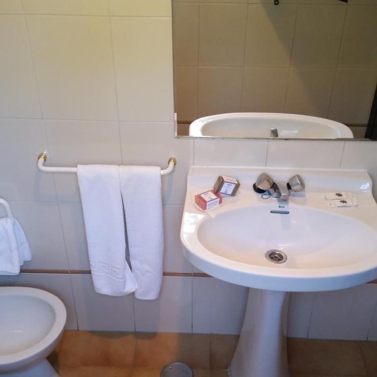 Apartamentos Baños de Ledesma - Two-Bedroom Apartment - 57