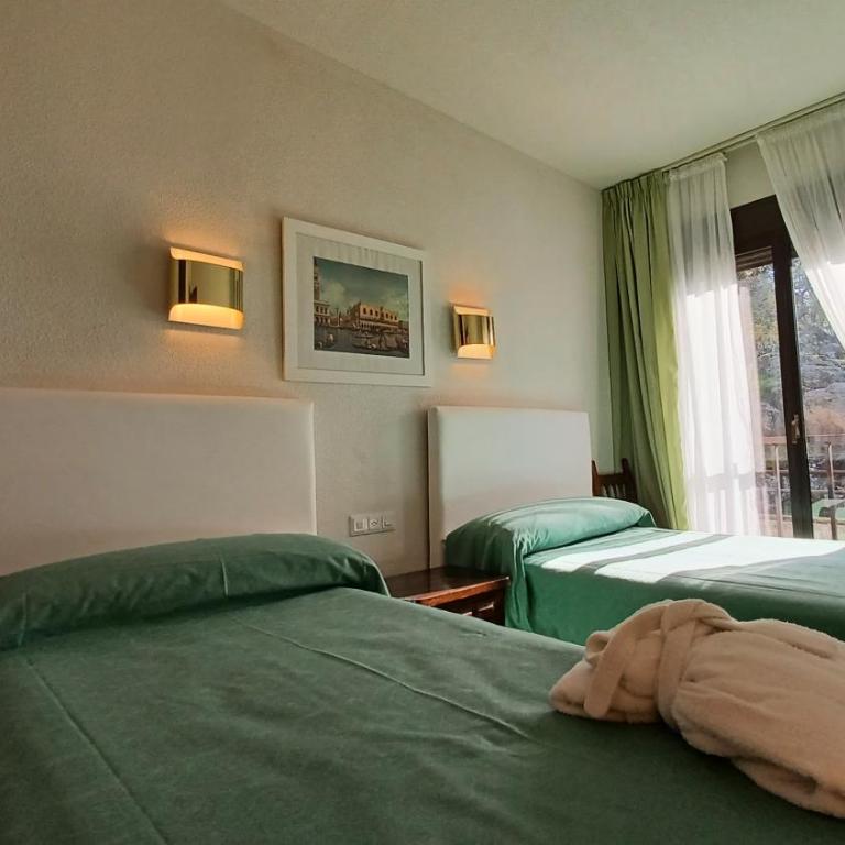 Apartamentos Baños de Ledesma - Two-Bedroom Apartment - 20