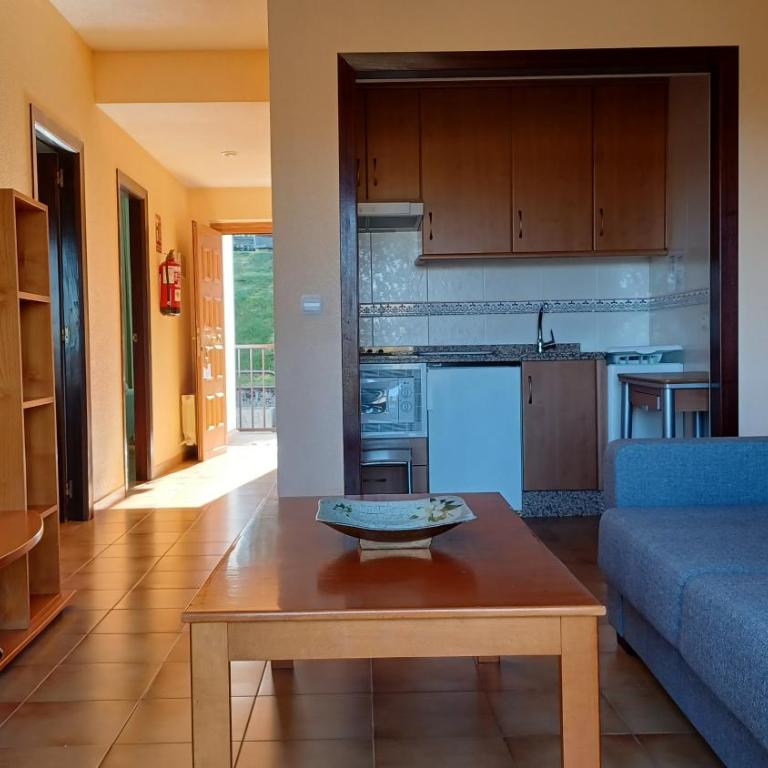 Apartamentos Baños de Ledesma - Two-Bedroom Apartment - 5
