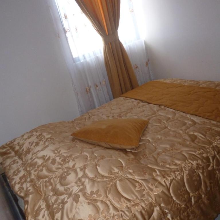 Hostal Fevilamir - Executive Family Room - 4