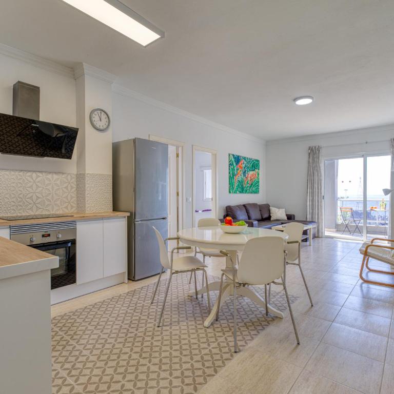 FIRST LINE MOGAN BEACH - Parking free - Apartamento - 9
