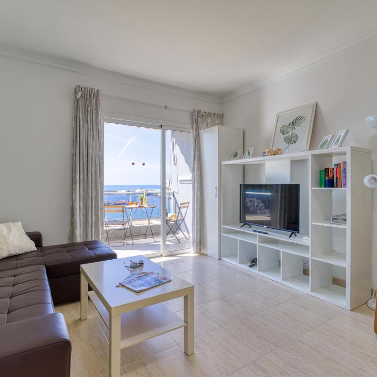 FIRST LINE MOGAN BEACH - Parking free - Apartamento - 12