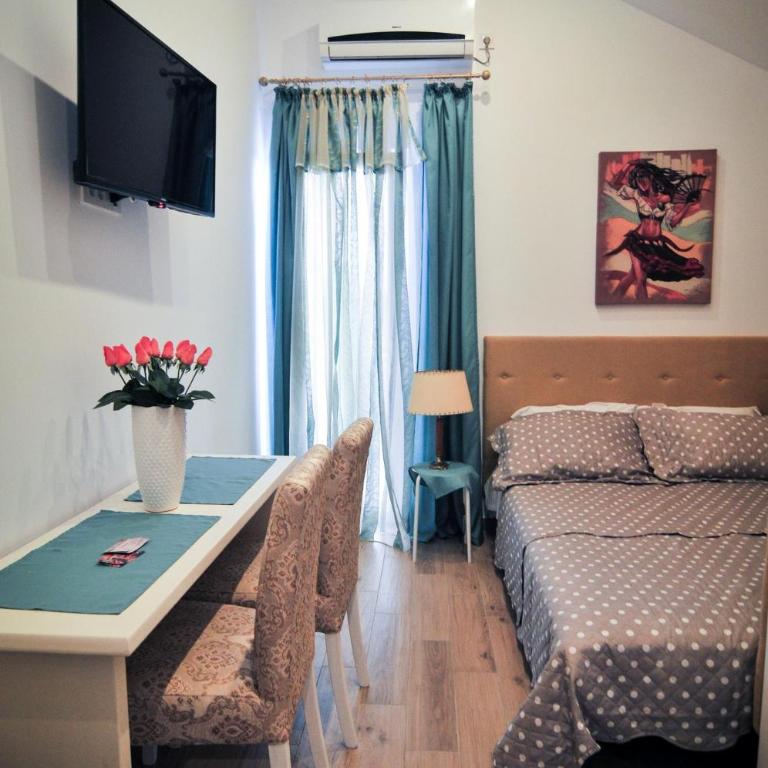Apartments Villa Stankovic - Dvokrevetna Soba sa Bračnim Krevetom - 5