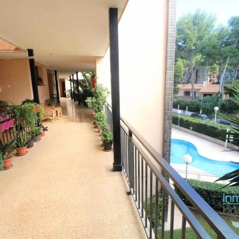 Paradis Sant Sebastian , climatizado y con piscina - Three-Bedroom Apartment - 9