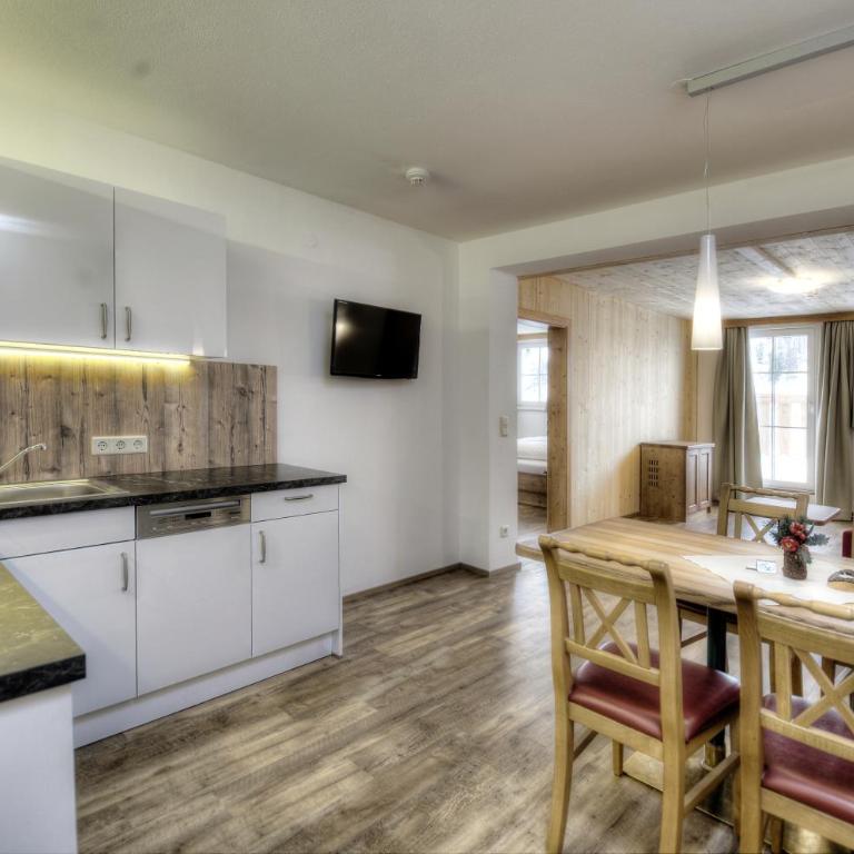 Hotel Glöcknerin - Apartment mit 2 Schlafzimmern (4-6 Erwachsene) - 2